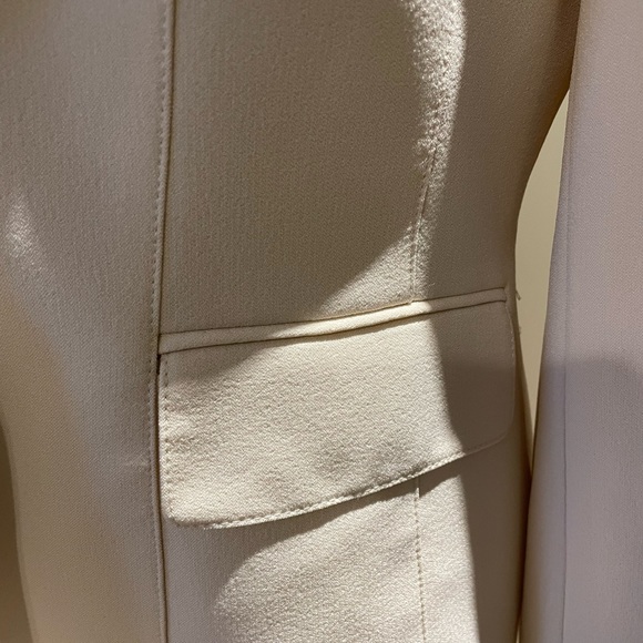 Kasper Suit Jacket - Picture 4 of 6